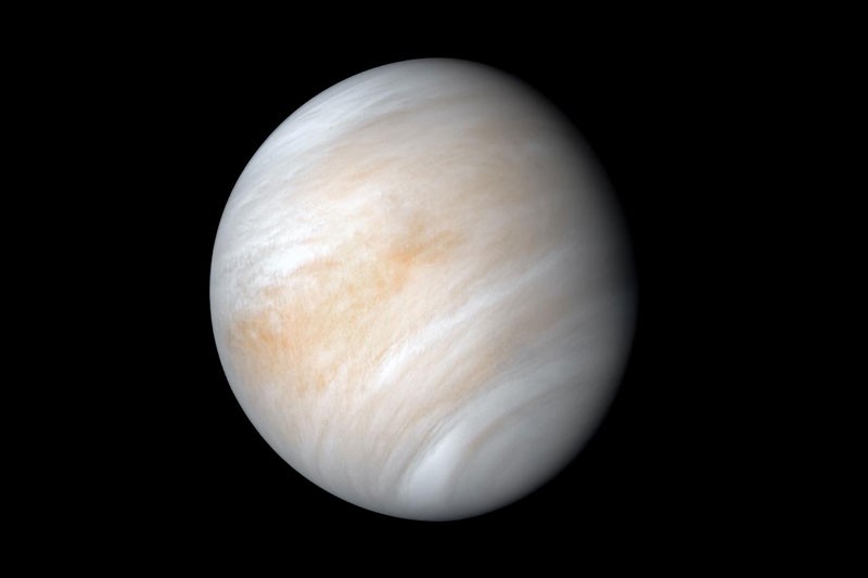 Sonda espacial pasa por Venus en su viaje hacia Mercurio.
