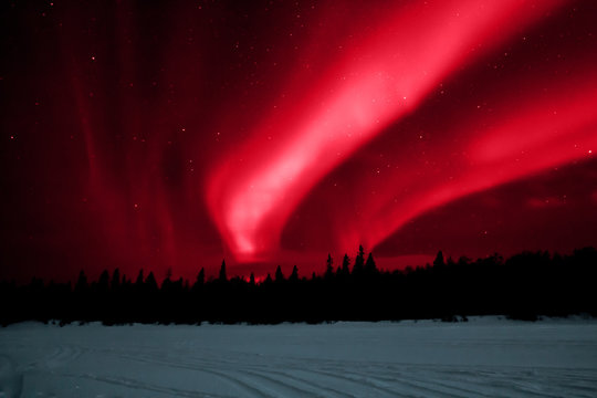 auroras boreales rojas